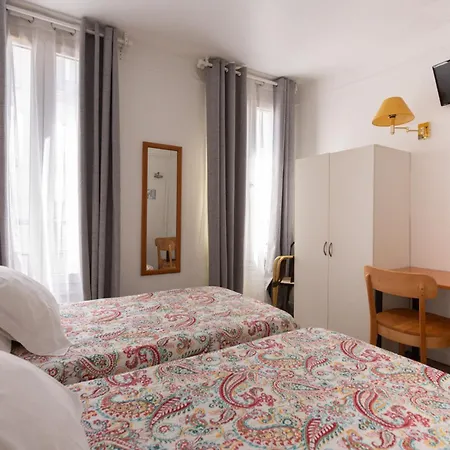 Ideal Hotel