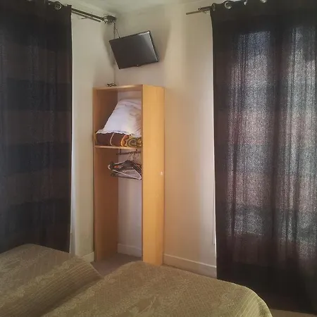 Hotel Ideal Parigi
