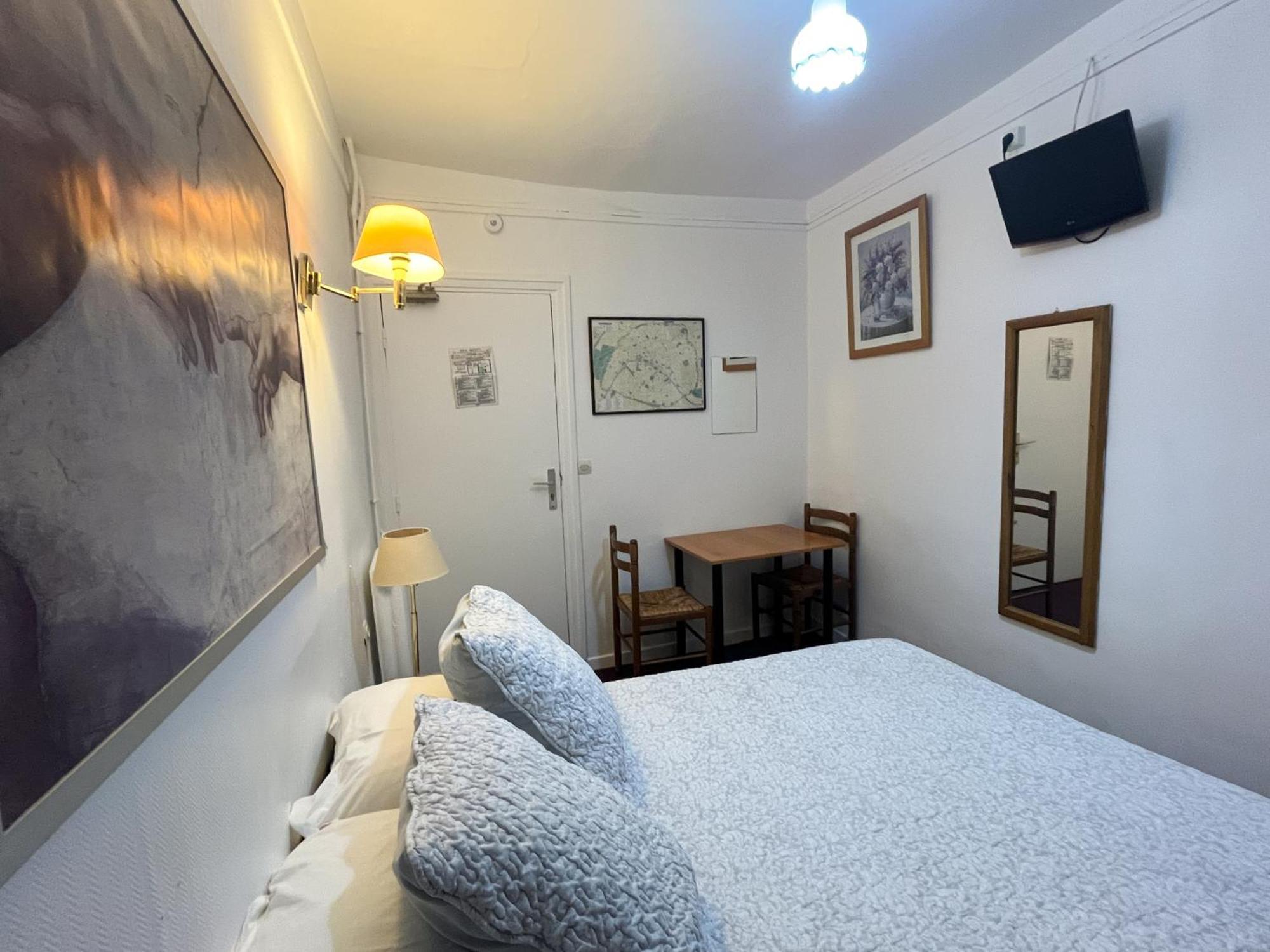 Ideal Hotel