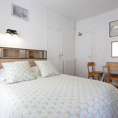 Ideal Hotel 3*